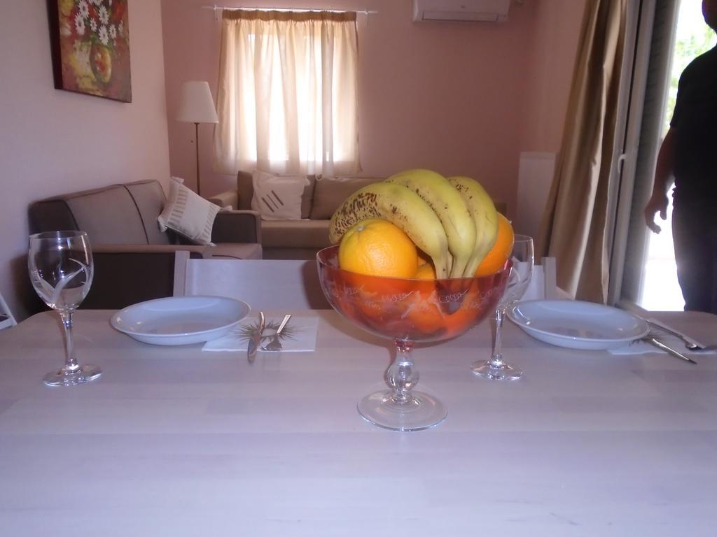 Socrates Family Apartment Kalligoni